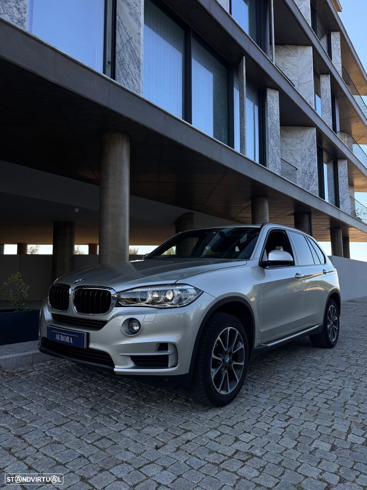 BMW X5 25 d sDrive Comfort 7L - 1