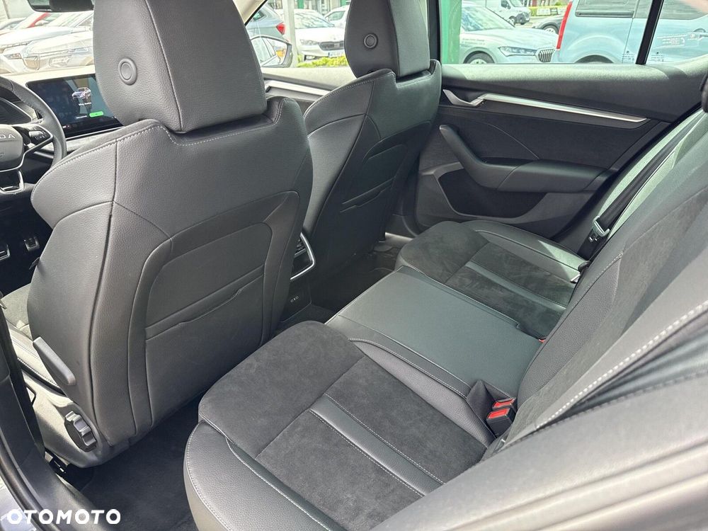 Skoda Octavia 2.0 TSI Edition 130 Selection 4x4 DSG - 18