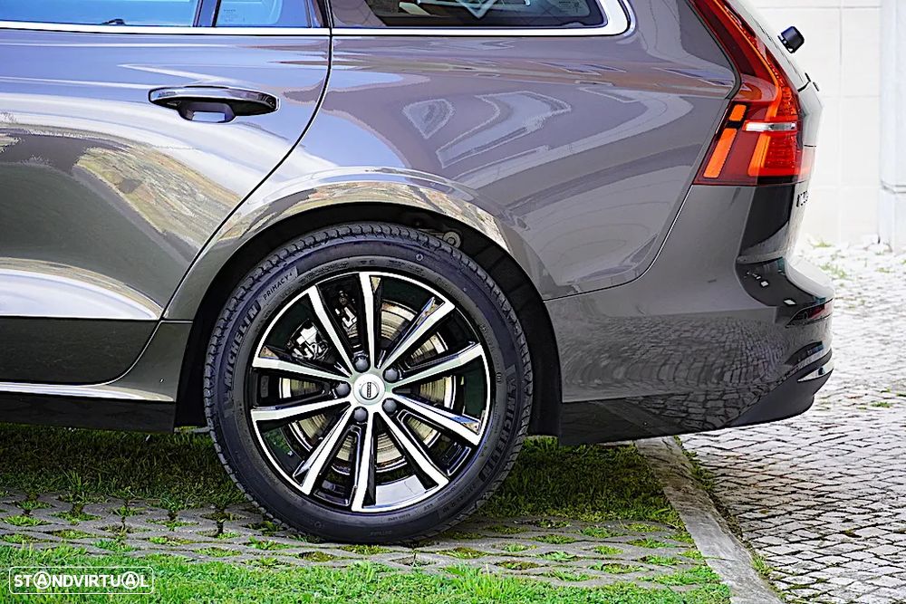 Volvo V60 2.0 T6 AWD TE Core - 6