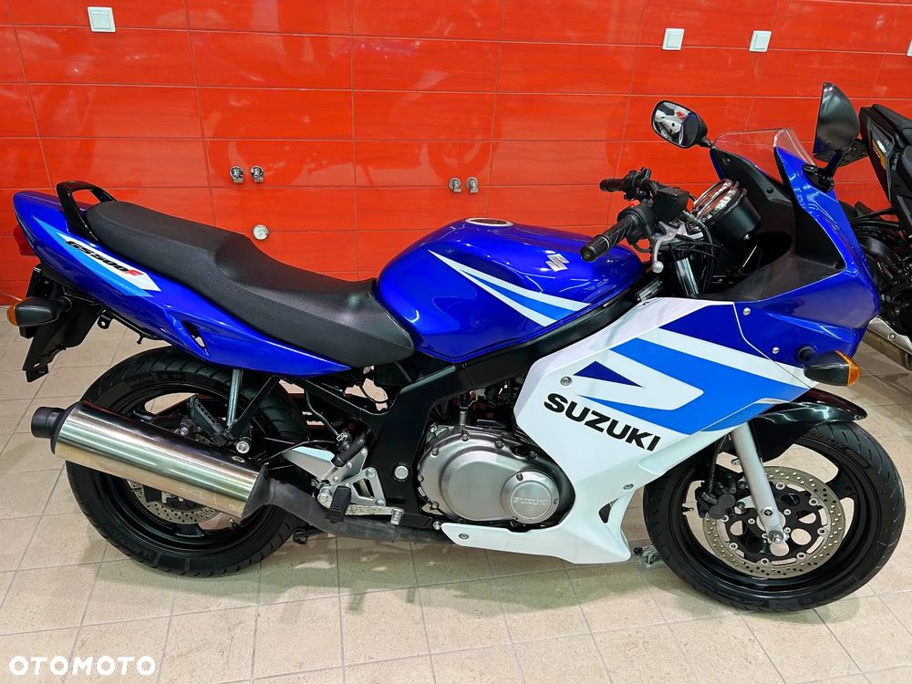 Suzuki GS - 19