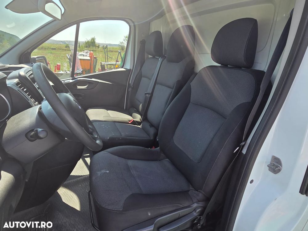 Renault Trafic - 4