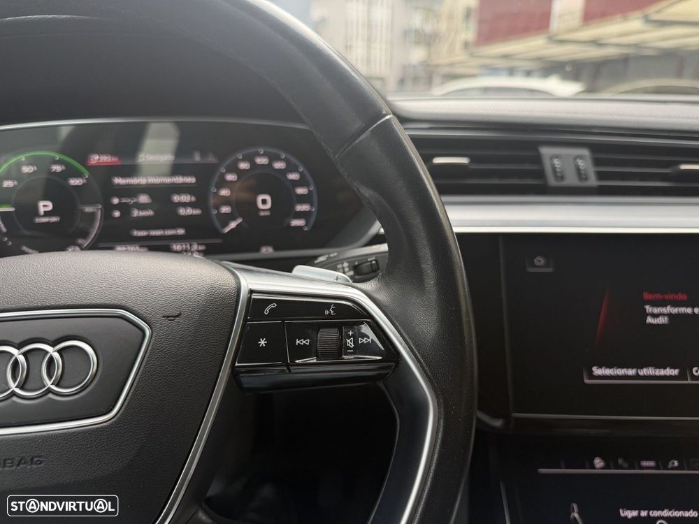 Audi e-tron 50 quattro - 28