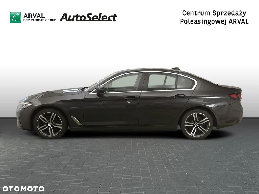 BMW Seria 5 520i mHEV - 2