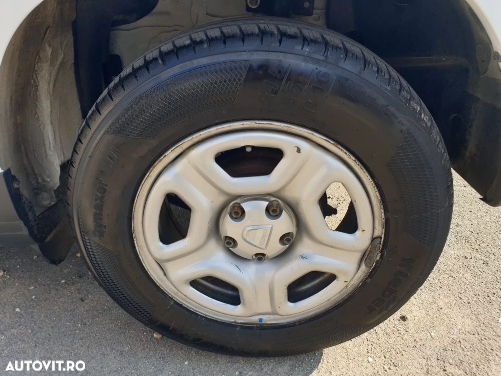 Dacia Duster 1.5 Blue dCi 4WD Comfort - 13