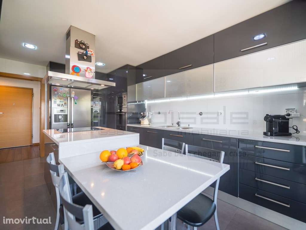 T4 nas Colinas do Cruzeiro com box de 47m2 - Grande imagem: 2/52