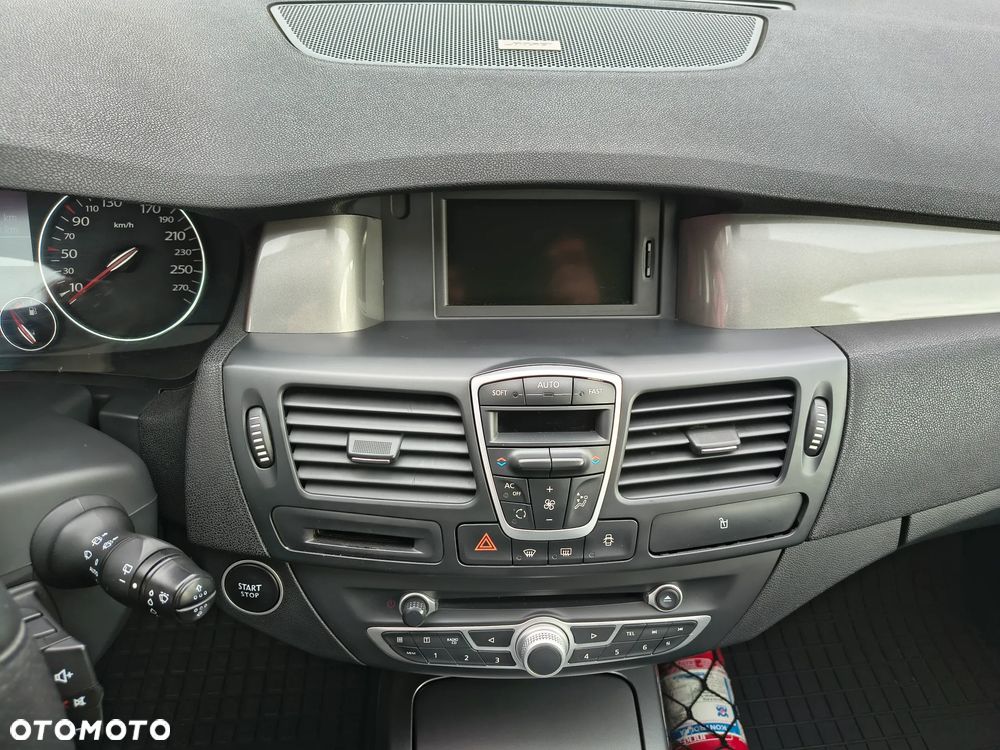 Renault Laguna 2.0 dCi Bose Edition - 21