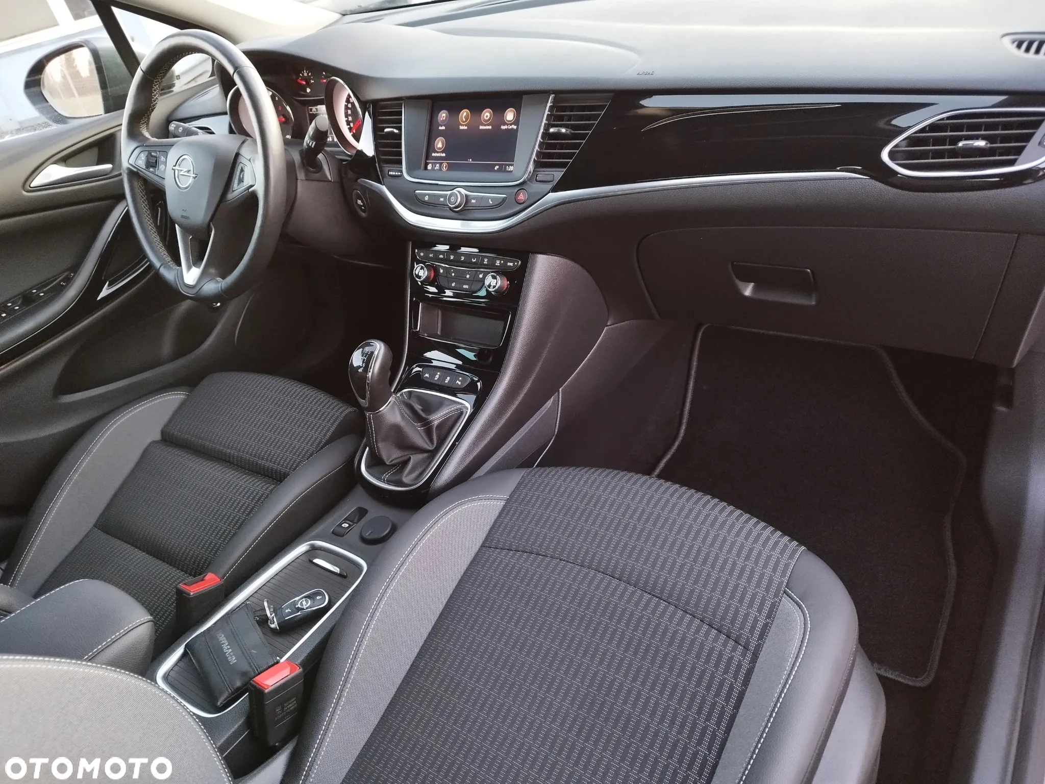 Opel Astra 1.2 Turbo Start/Stop Sports Tourer Edition - 21