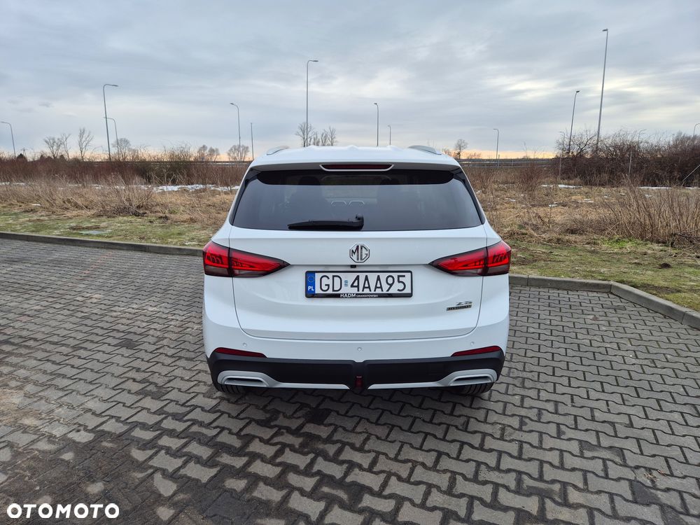 MG ZS Hybrid+ Luxury - 7