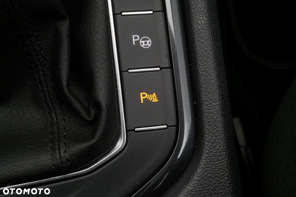 Volkswagen Tiguan Allspace 1.5 TSI EVO Elegance DSG - 22