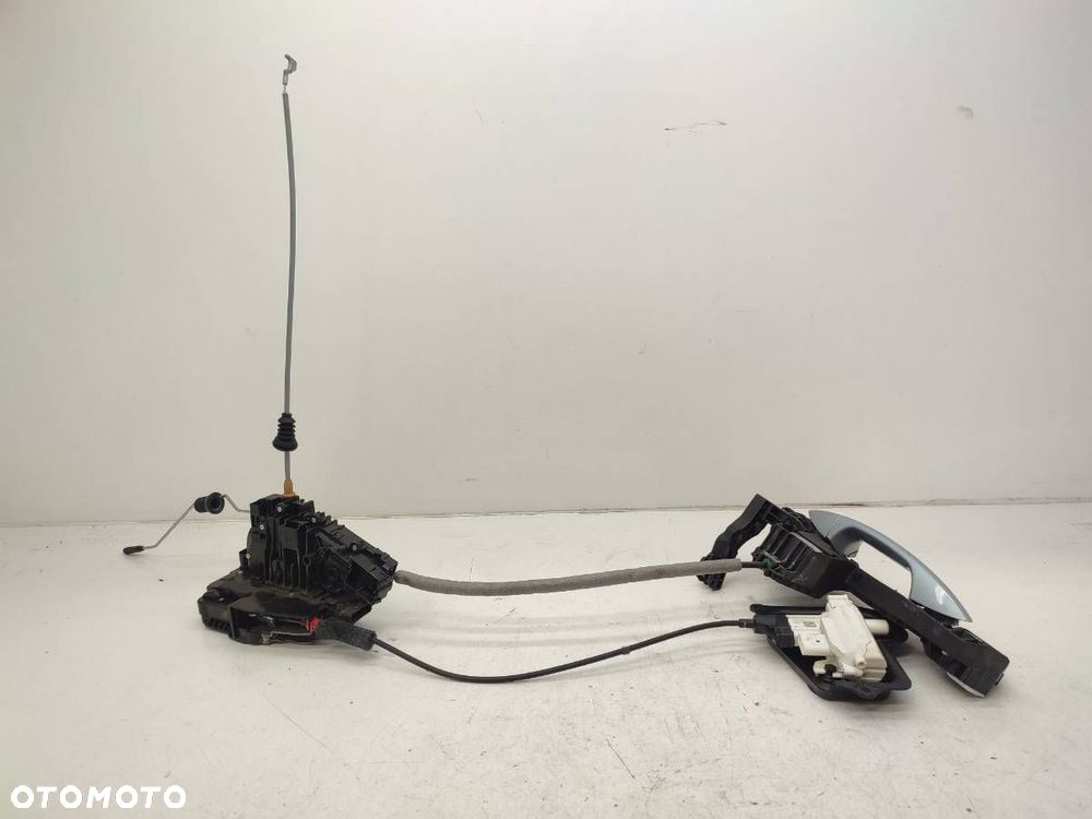 ZAMEK PRZÓD PRAWY DRZWI KLAMKA DOCIĄG MERCEDES W166 ML A2227200835 - 1