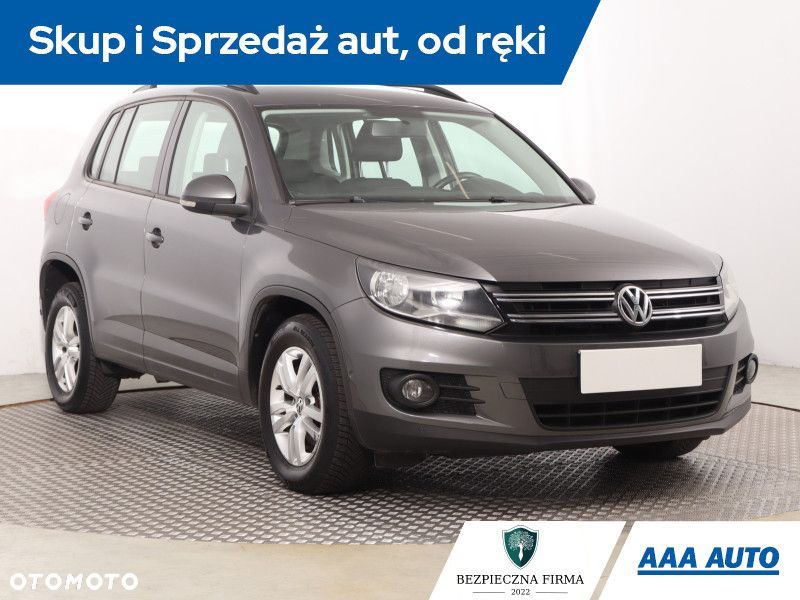 Volkswagen Tiguan - 2