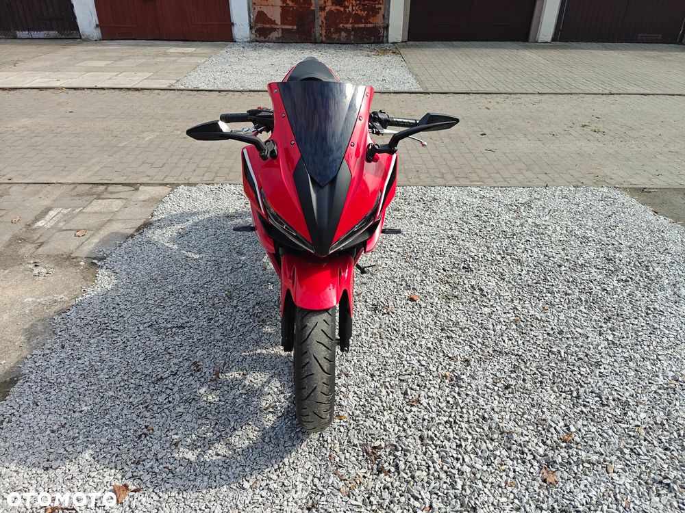Honda CBR - 3