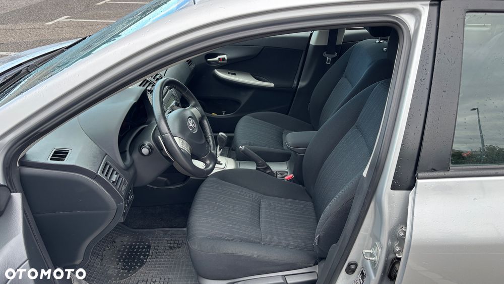 Toyota Corolla 1.6 Premium MM - 11