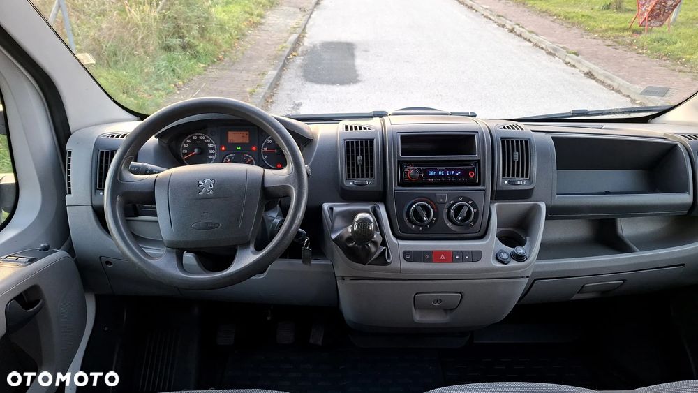 Peugeot BOXER - 33