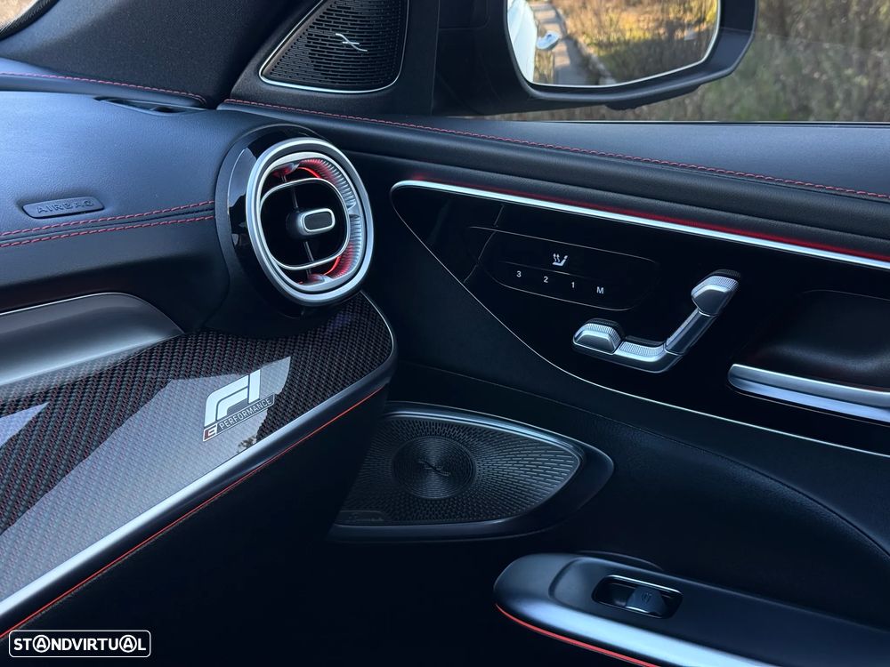 Mercedes-Benz C 63 AMG S E Performance Speedshift MCT9G F1 Edition - 25