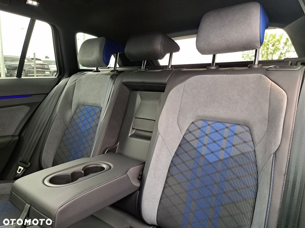 Volkswagen Golf Variant 2.0 TSI OPF 4Motion DSG R - 37