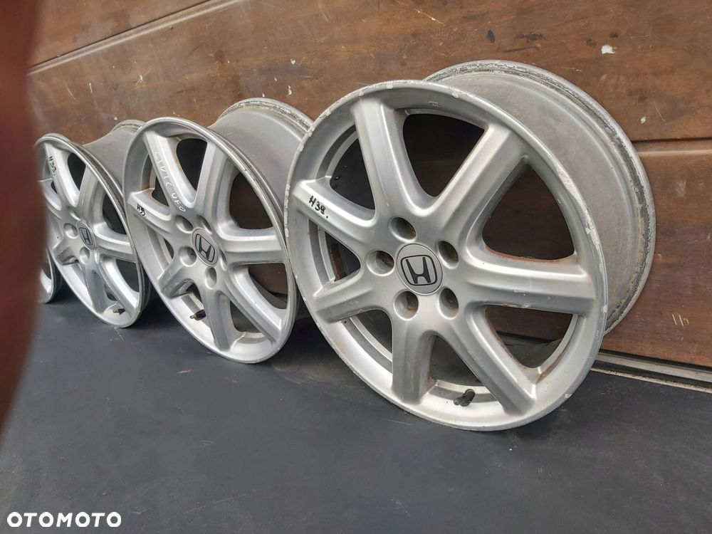 Honda Civic VIII 8 UFO Alufelgi 17 5x114,3 7j - 4