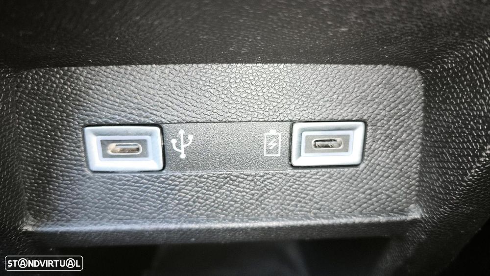 Peugeot 308 1.6 Hybrid Allure Pack e-EAT8 - 13