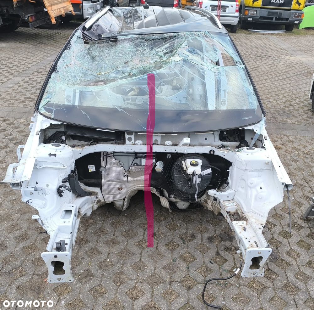 podłużnica ćwiartka seat arona 2019r.