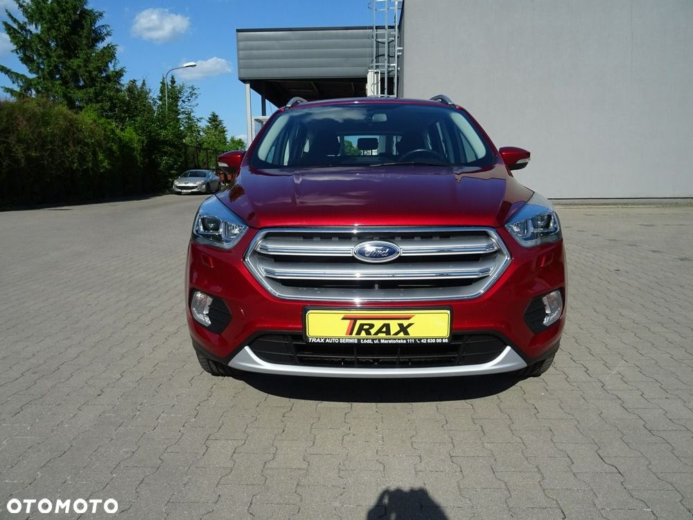 Ford Kuga 1.5 EcoBoost 2x4 Titanium - 3