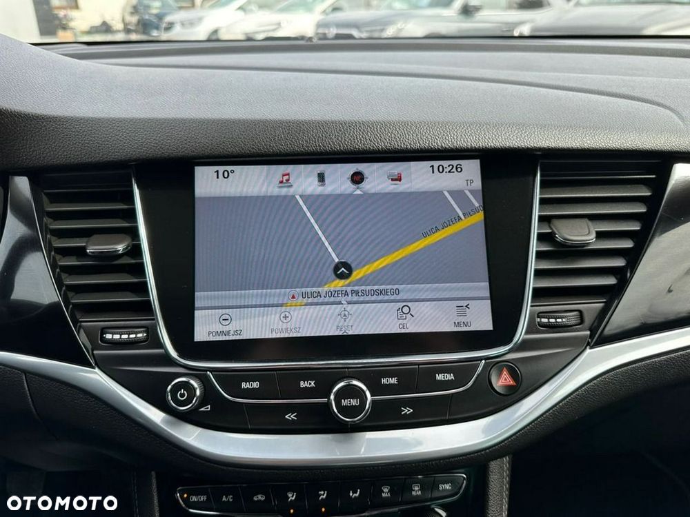 Opel Astra 1.4 Turbo Innovation - 25