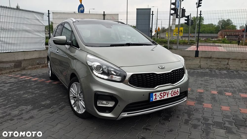 Kia Carens 1.6 GDI ISG Vision - 15