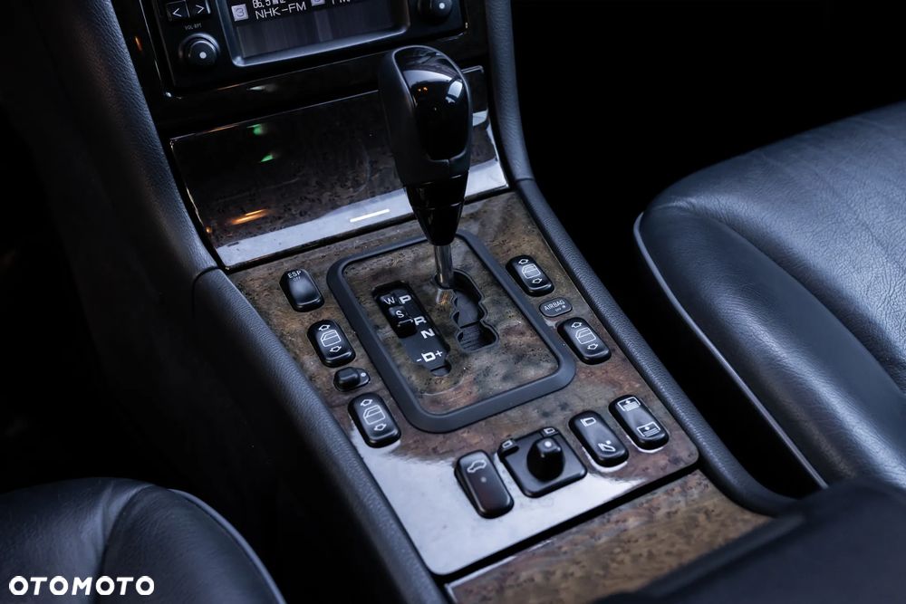 Mercedes-Benz Klasa E - 28