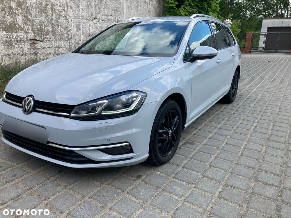 Volkswagen Golf - 4