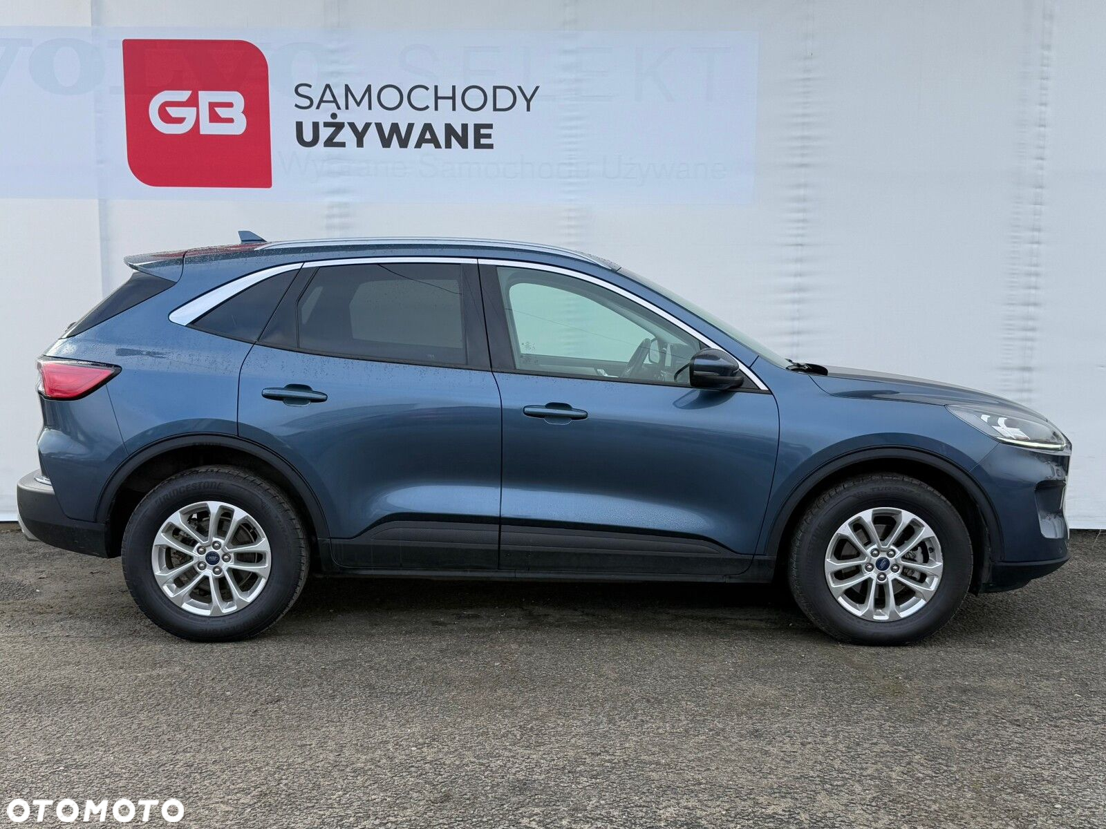 Ford Kuga 2.5 FHEV FWD Titanium X - 6