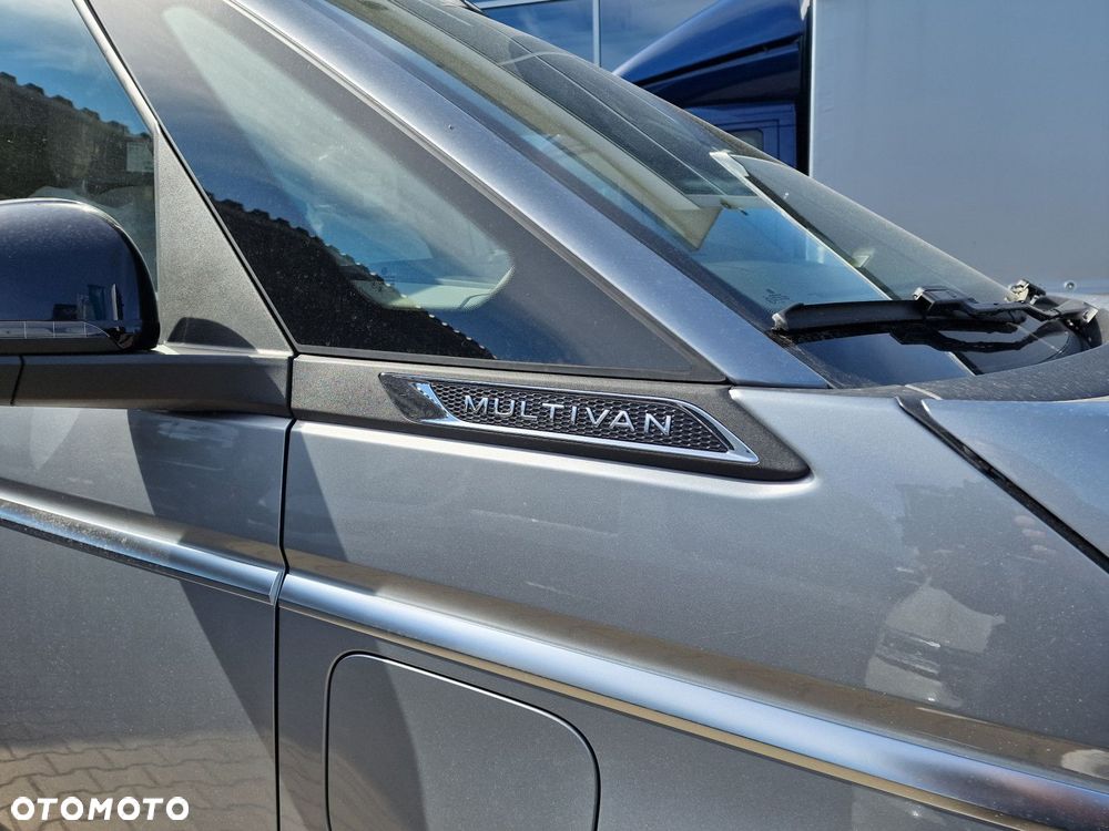 Volkswagen Multivan - 11