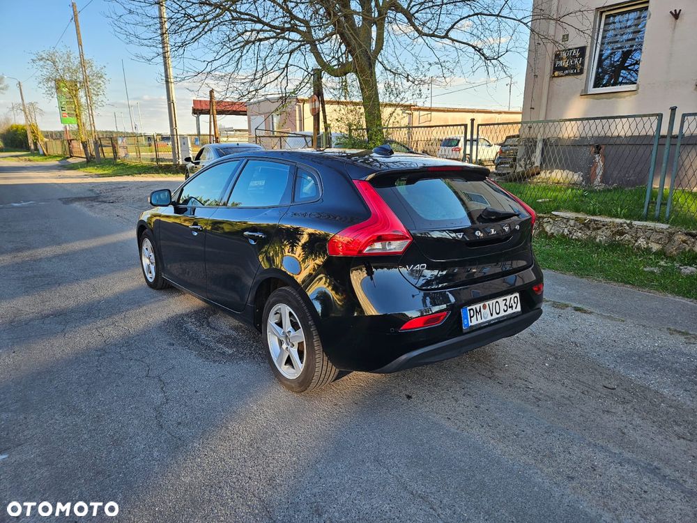 Volvo V40 - 4