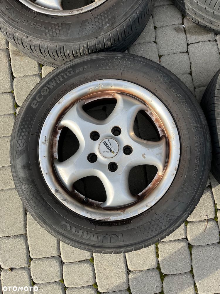 Alufelgi 5x114,3 z oponami letnimi - 2