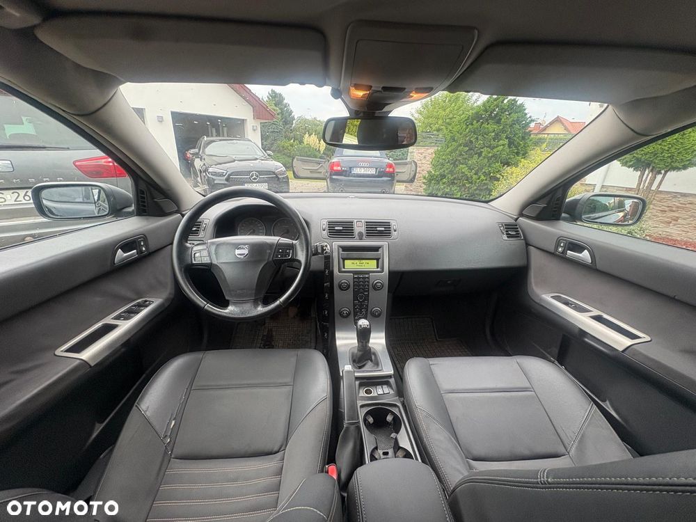 Volvo V50 1.6D Momentum - 18