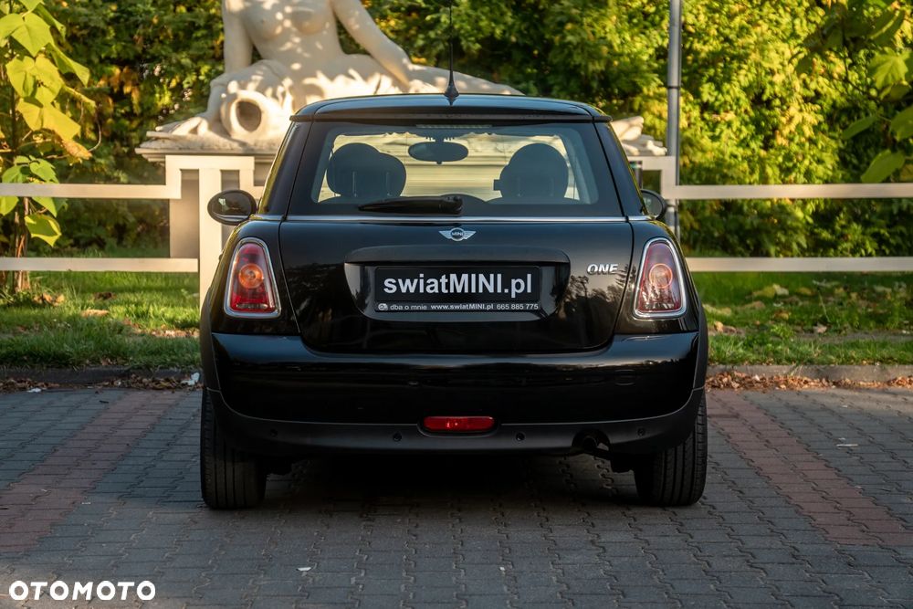 MINI ONE Standard - 12