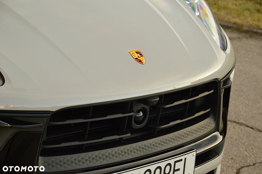 Porsche Macan GTS - 2