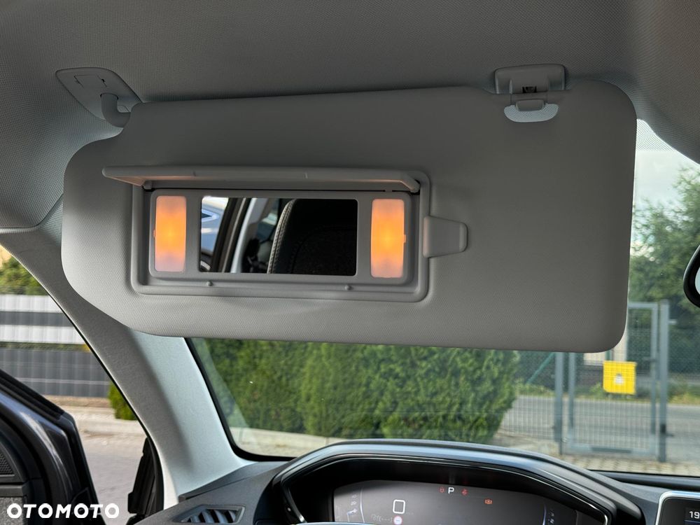 Peugeot 5008 BlueHDI 130 EAT8 Allure Business-Paket - 23