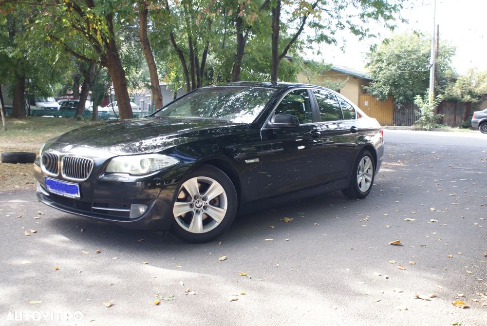 BMW Seria 5 520d Efficient Dynamics Edition - 7