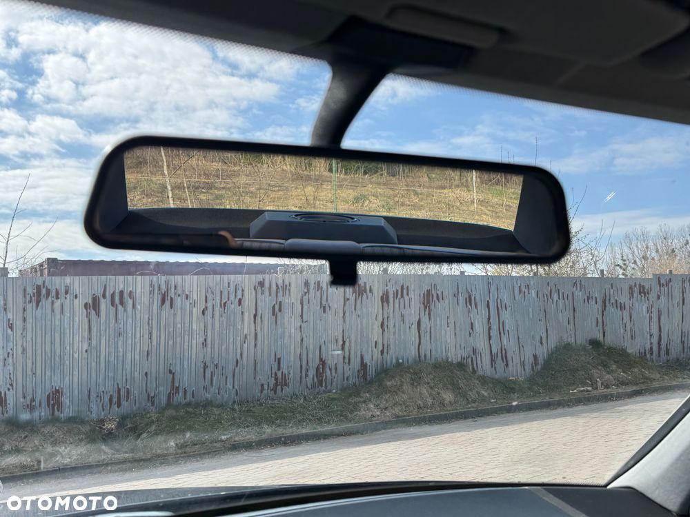 Mercedes-Benz W124 (1984-1993) - 21