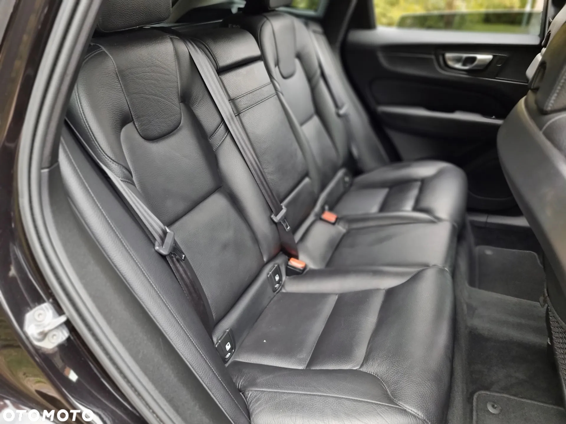 Volvo XC 60 D3 Momentum Pro - 29