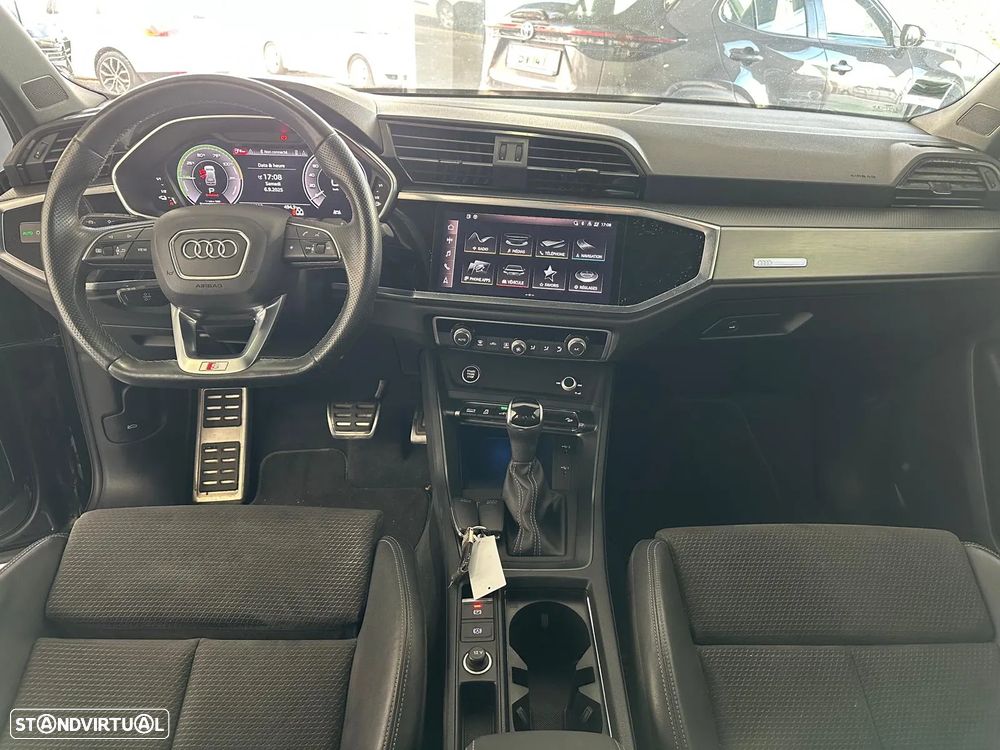 Audi Q3 45 TFSIe S line S tronic - 12