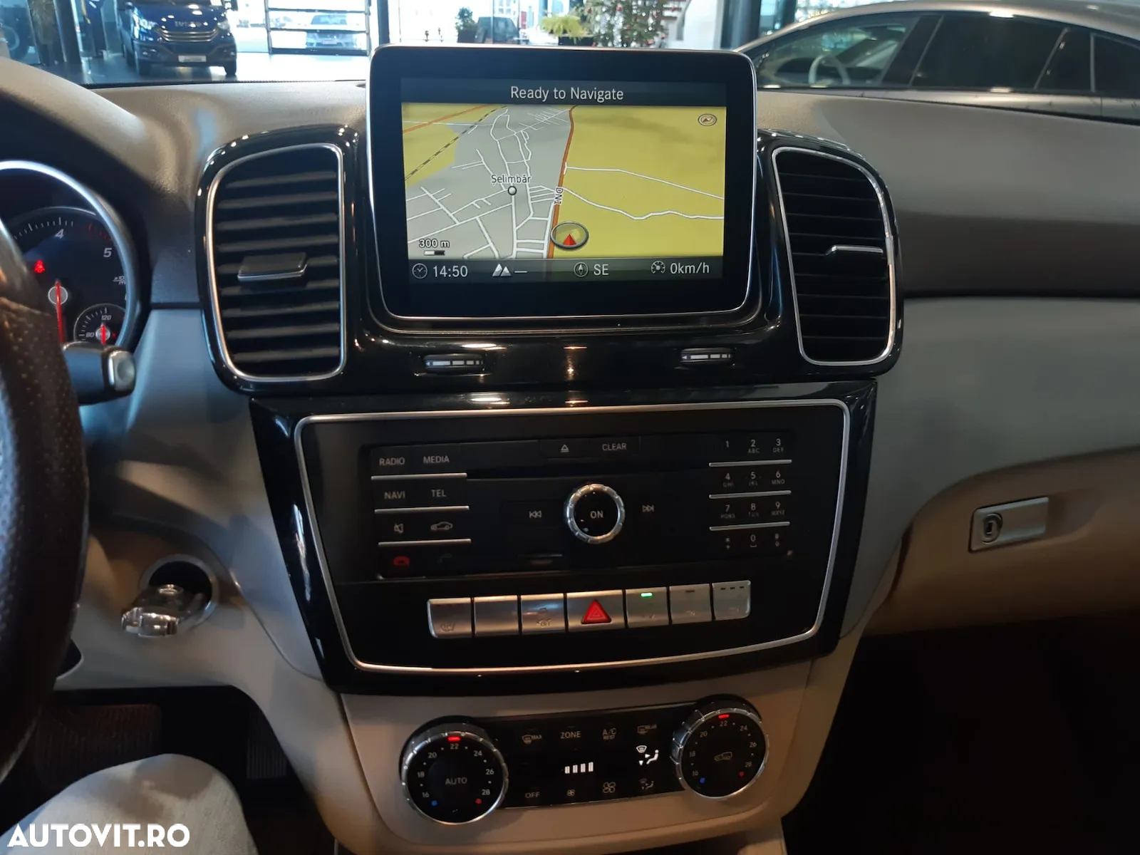 Mercedes-Benz GLE 350 d 4MATIC - 13