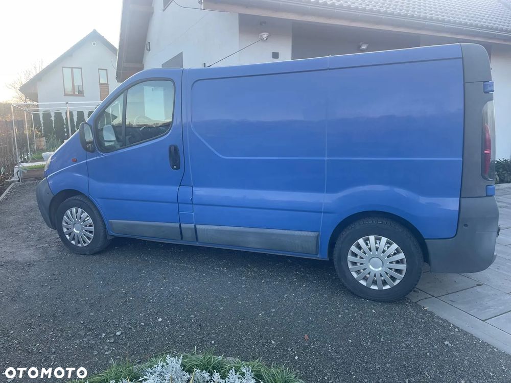 Opel Opel Vivaro 2.5 CDTI - 8