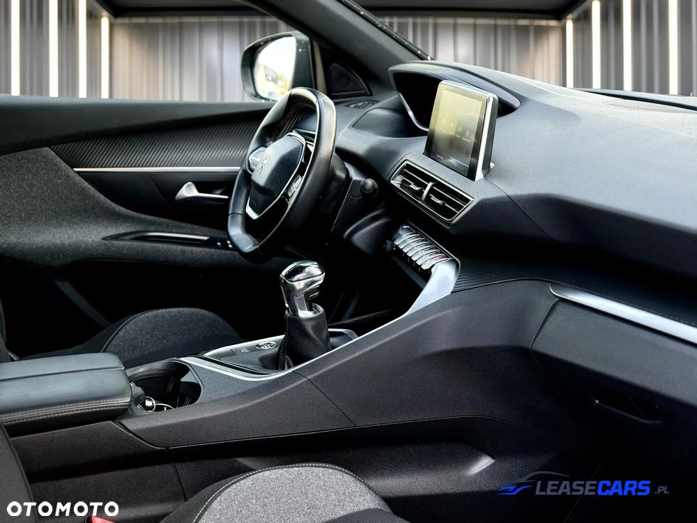Peugeot 5008 PureTech 130 Stop & Start Active - 23