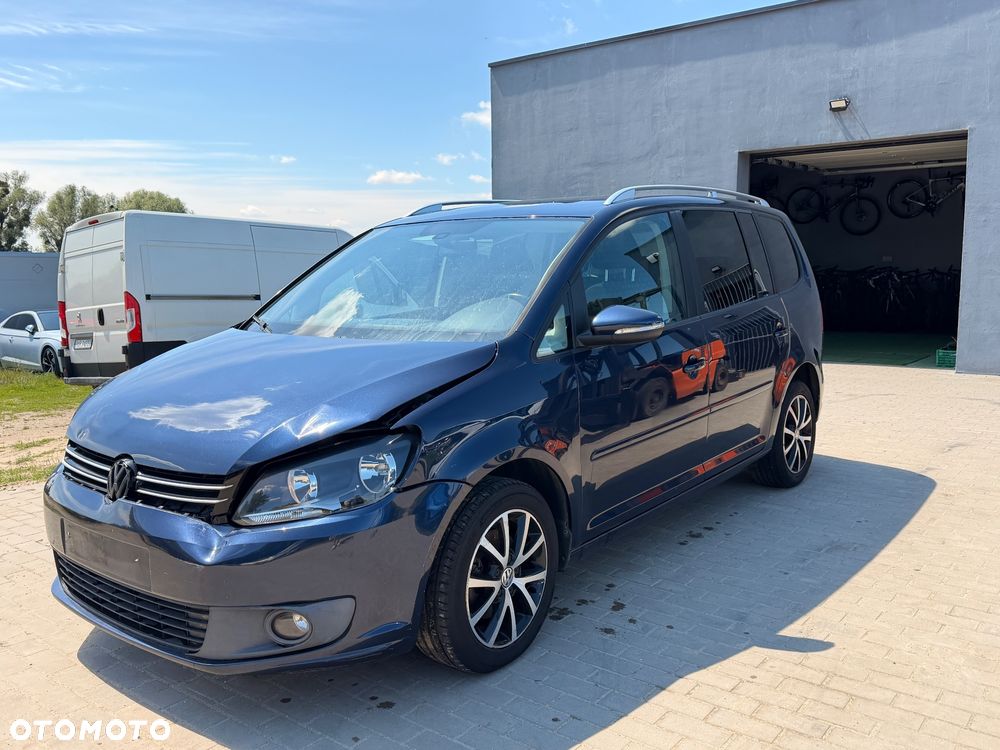 Volkswagen Touran 1.6 TDI DPF BlueMotion Technology DSG Highline - 2