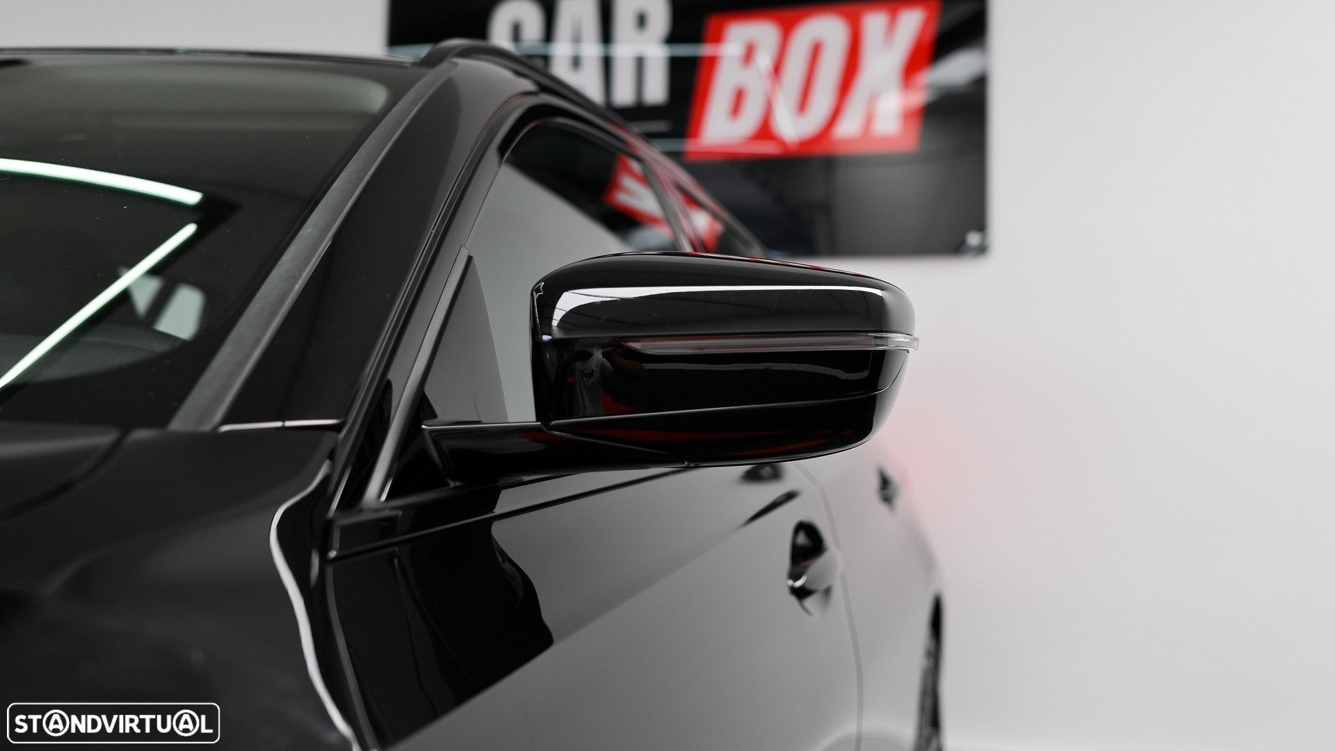 BMW 330 e Touring Line Sport Auto - 9