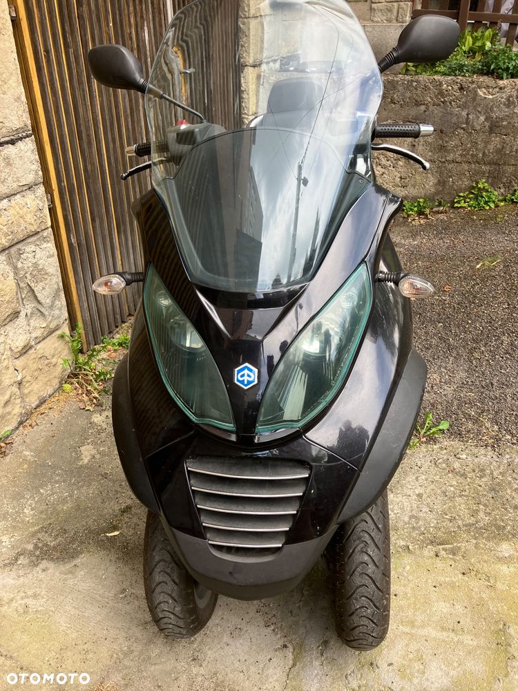 Piaggio MP-3 - 6