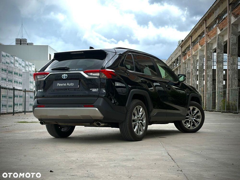 Toyota RAV4 - 11