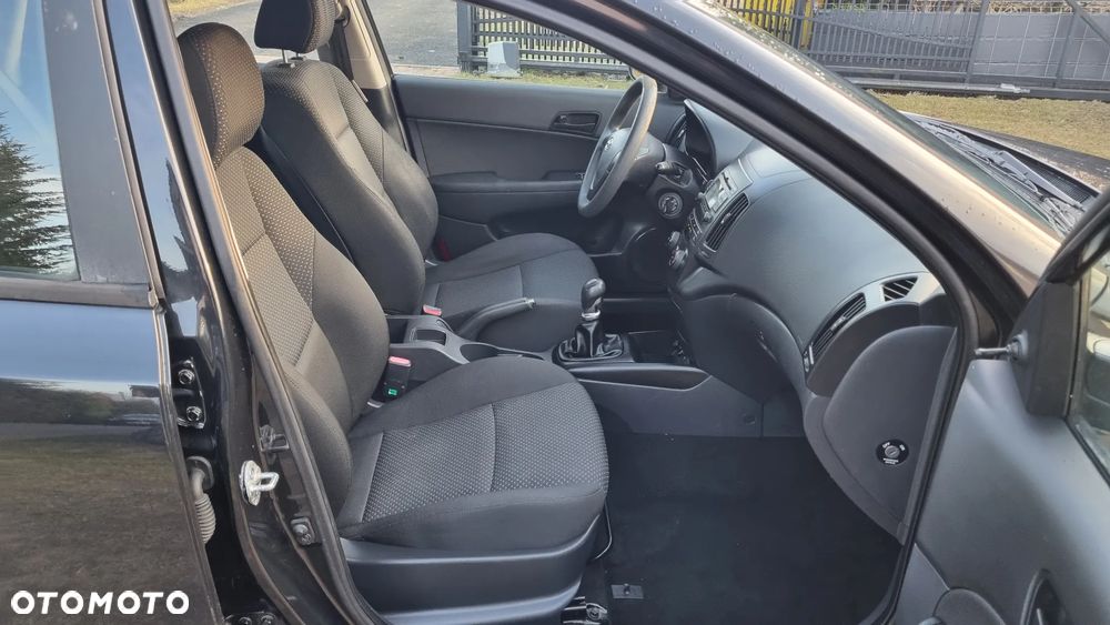 Hyundai i30 i30cw 1.4 Comfort - 11