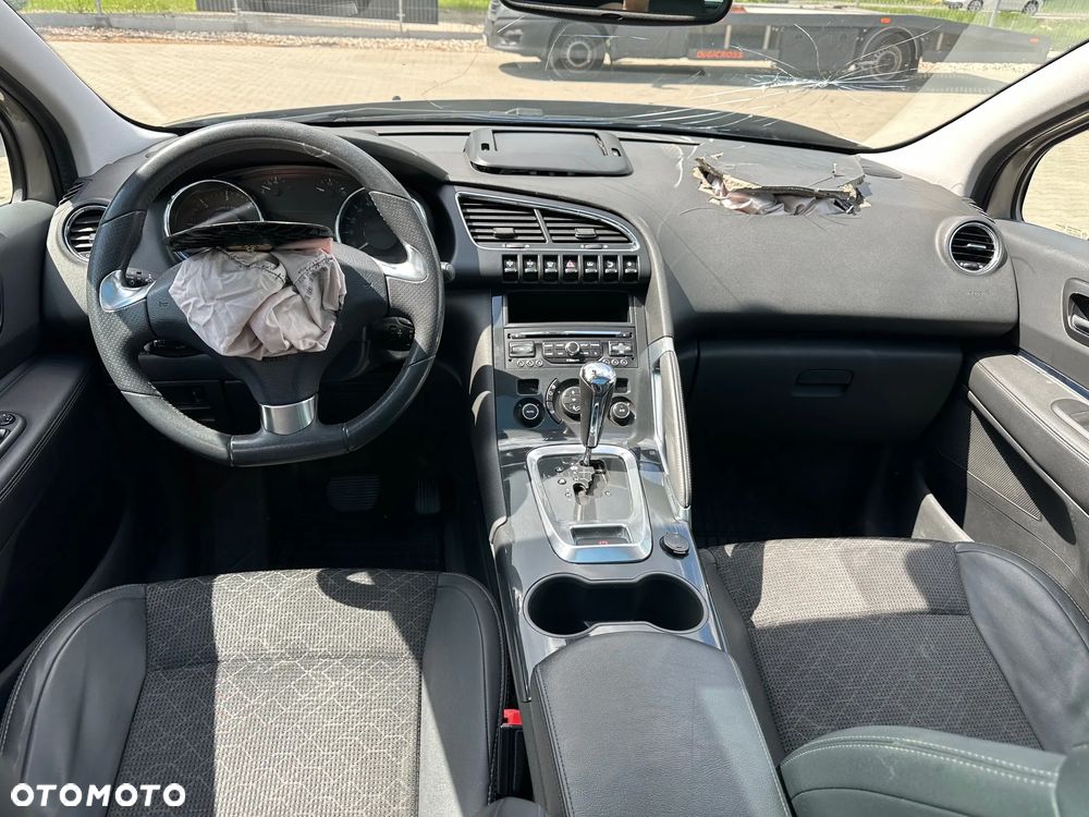 Peugeot 3008 - 8