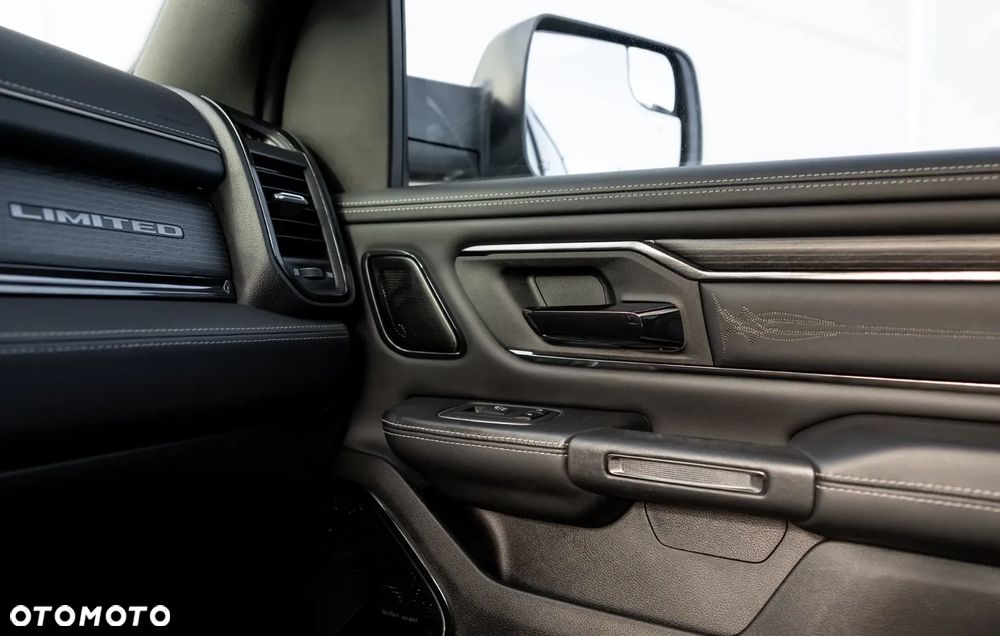 RAM 1500 Crew Cab Limited - 12